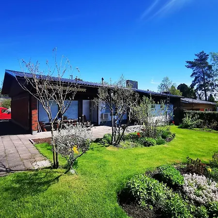 Anttoninvahe 7 130m2 With Garden And Sauna Etc Apartment *