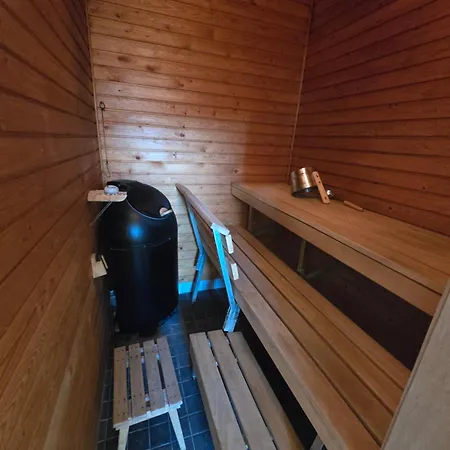 شقة Anttoninvahe 7 130m2 With Garden And Sauna Etc راوما