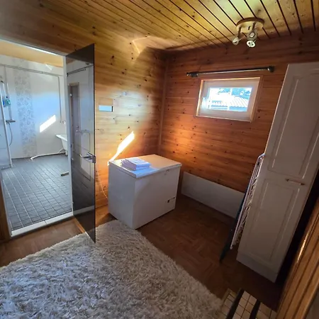 Anttoninvahe 7 130m2 With Garden And Sauna Etc شقة